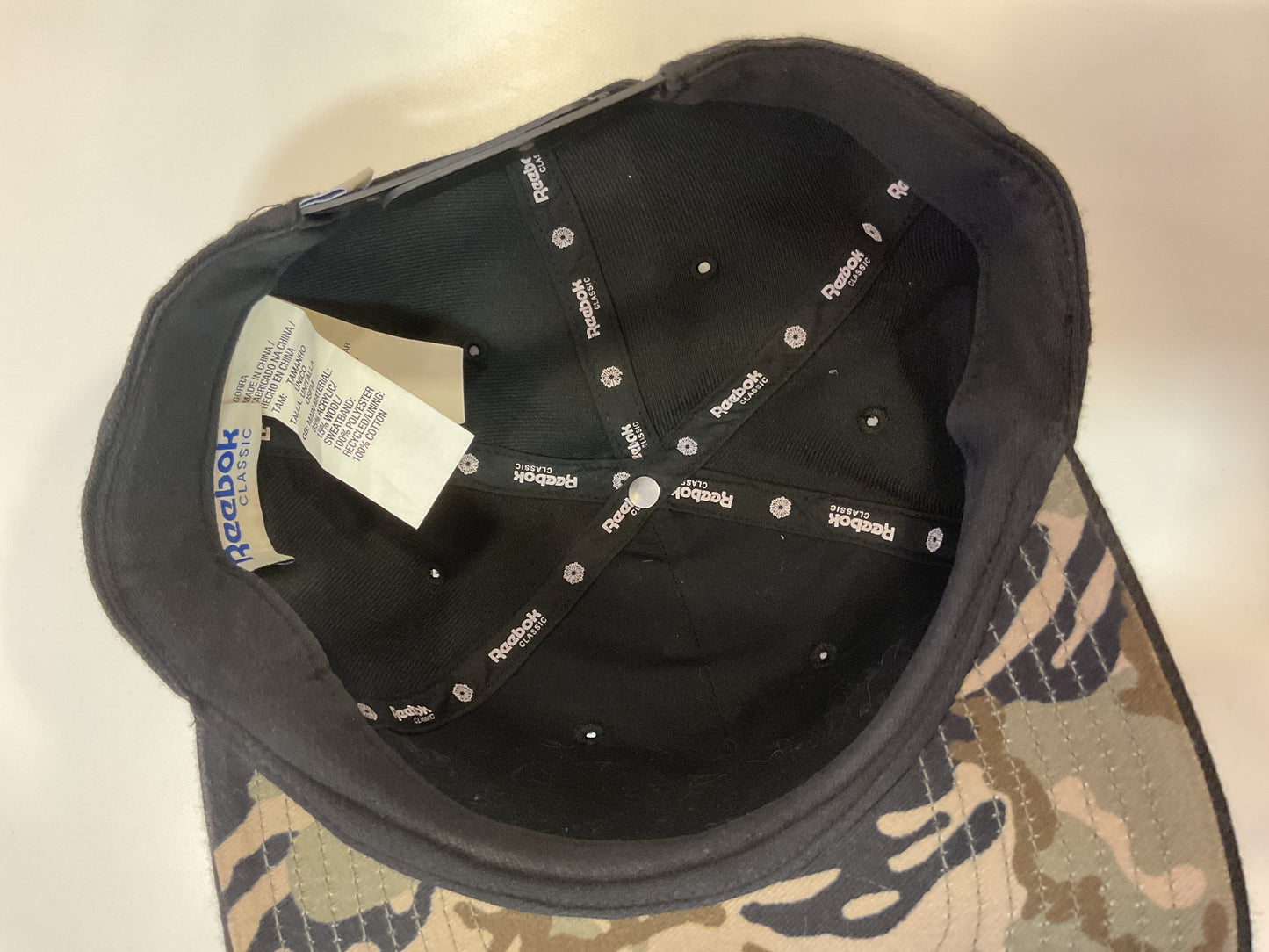 GORRA SNAPBACK REEBOK CLASSIC