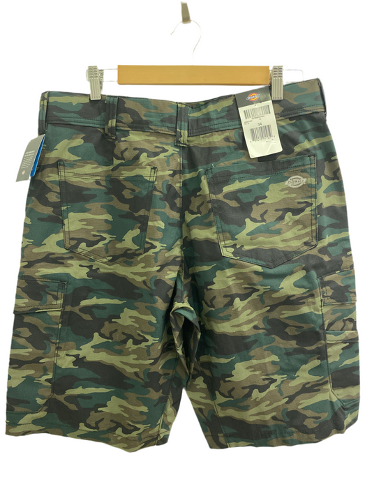 SHORT CAMO DICKIES NUEVO CON ETIQUETA, LOGO REFLECTANTE