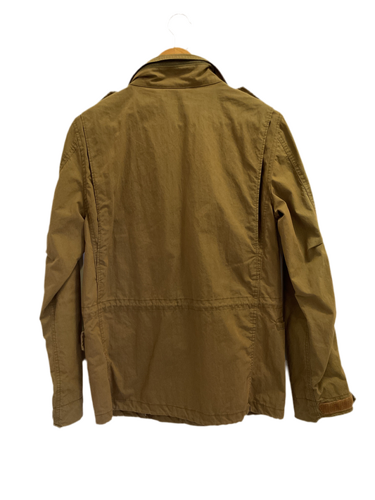 CHAQUETA GAP TIPO CARGO M65 CON AJUSTADOR DE CINTURA Y CIERRE BIDIRECCIONAL