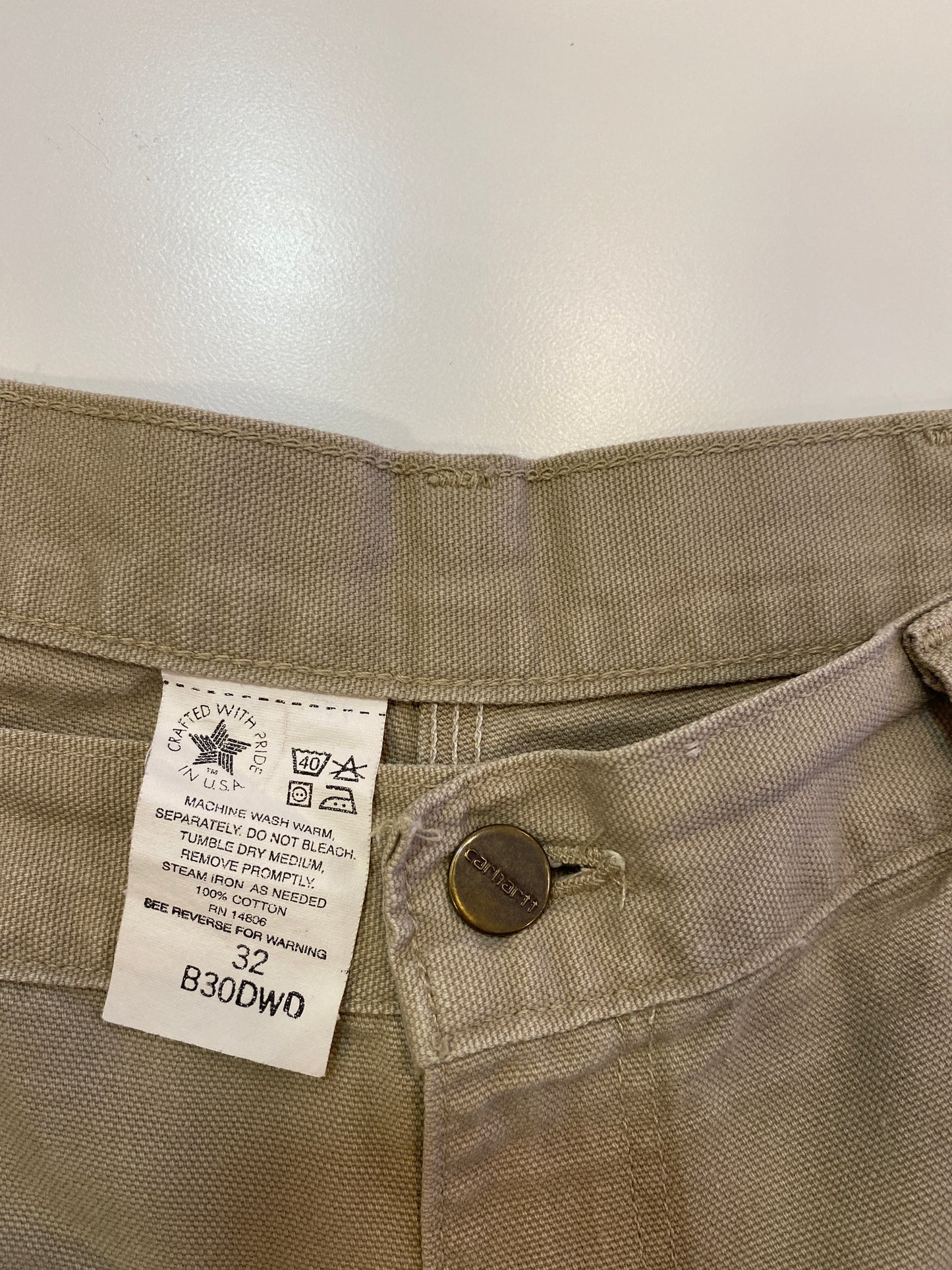 SHORT CARHARTT
