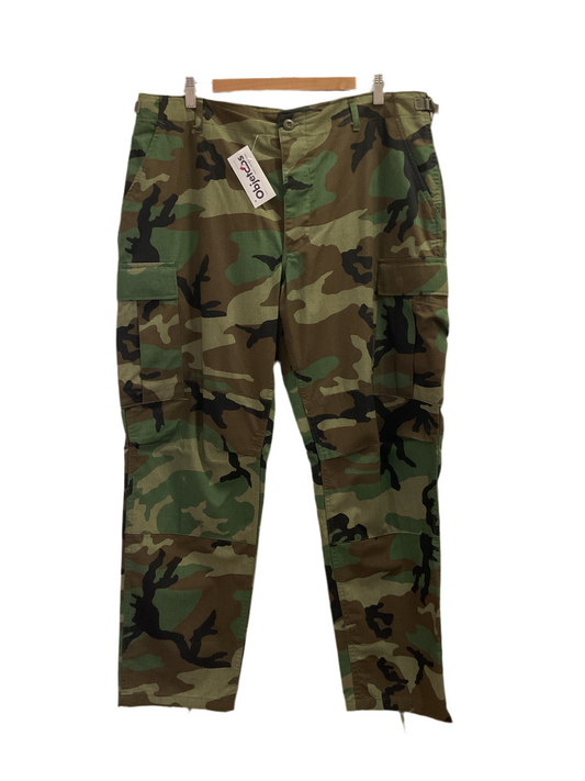 PANTALÓN CARGO GLENN BERRY MFRS MILITAR CON AJUSTADOR DE CINTURA