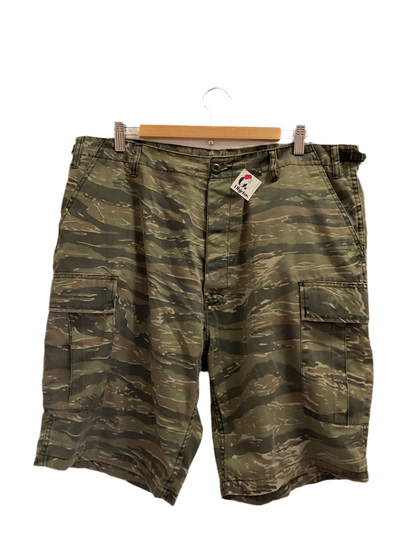 SHORT CAMO ROTHCO CON AJUSTADOR DE CINTURA