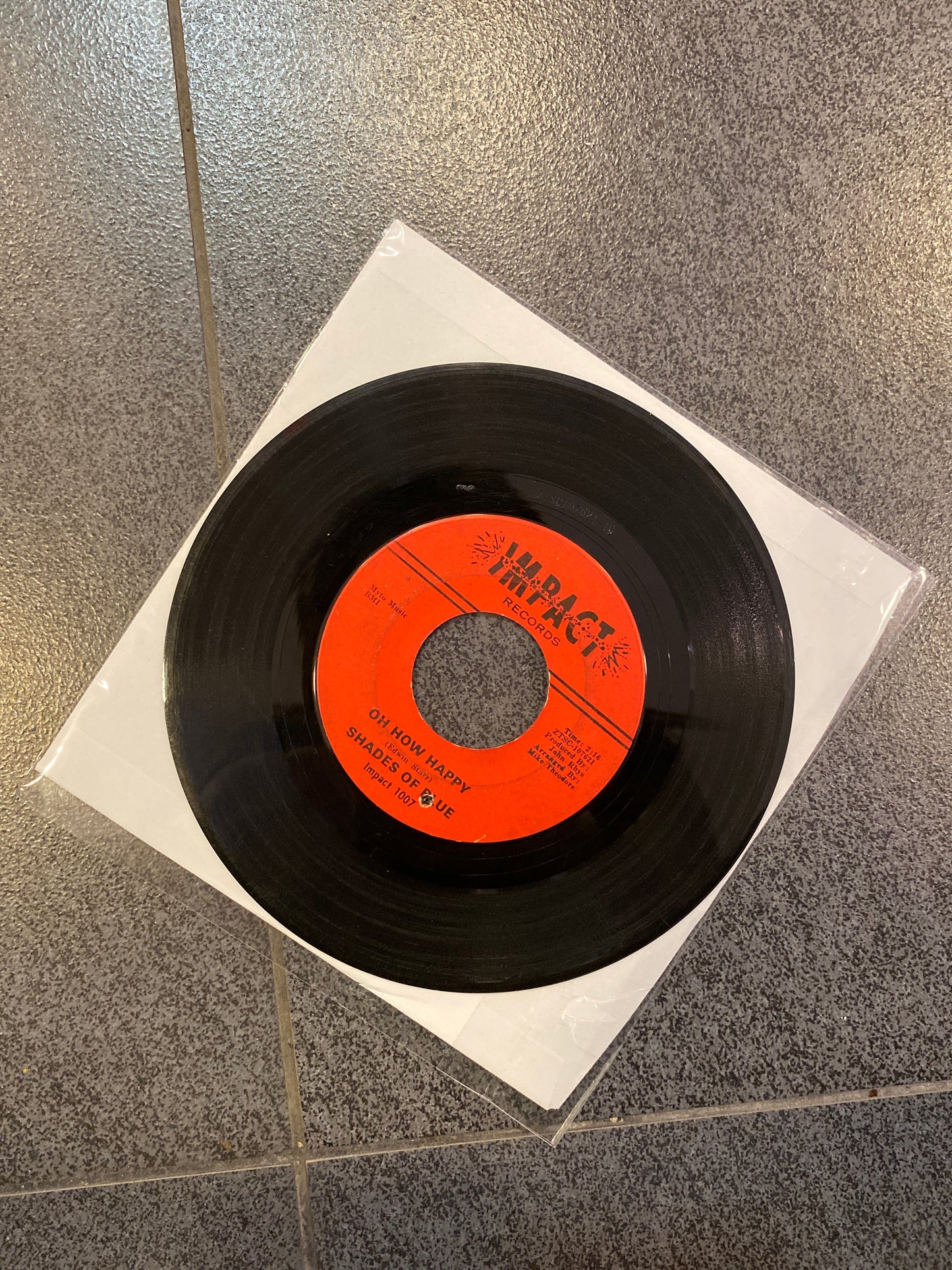 VINILO 7” SHADES OF BLUE SINGLE “LITTLE ORPHAN BOY”