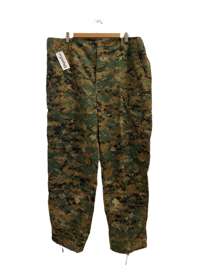 PANTALÓN CARGO TRU-SPEC PIXEL CAMO CON AJUSTADOR DE CINTURA