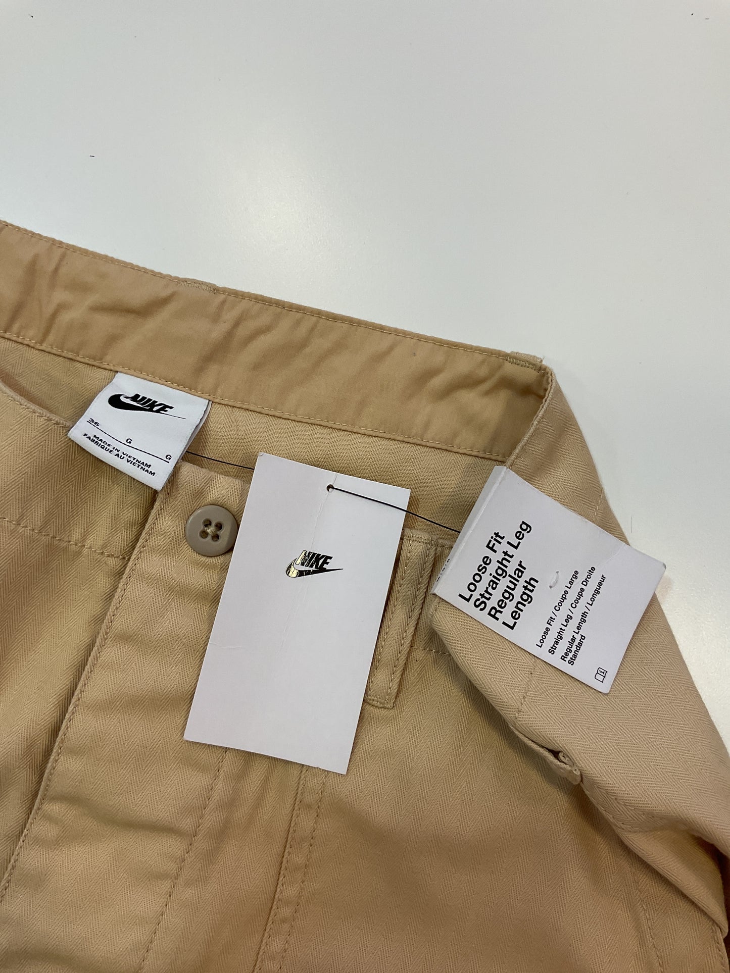 PANTALÓN NIKE LOOSE FIT STRAIGHT LEG NUEVO CON ETIQUETA