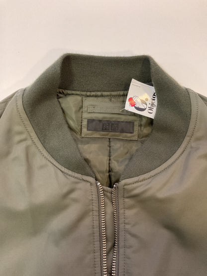BOMBER JACKET UNIQLO