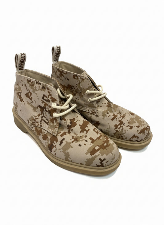 BOTAS CHUKKA DR. MARTENS DESERT CAMO