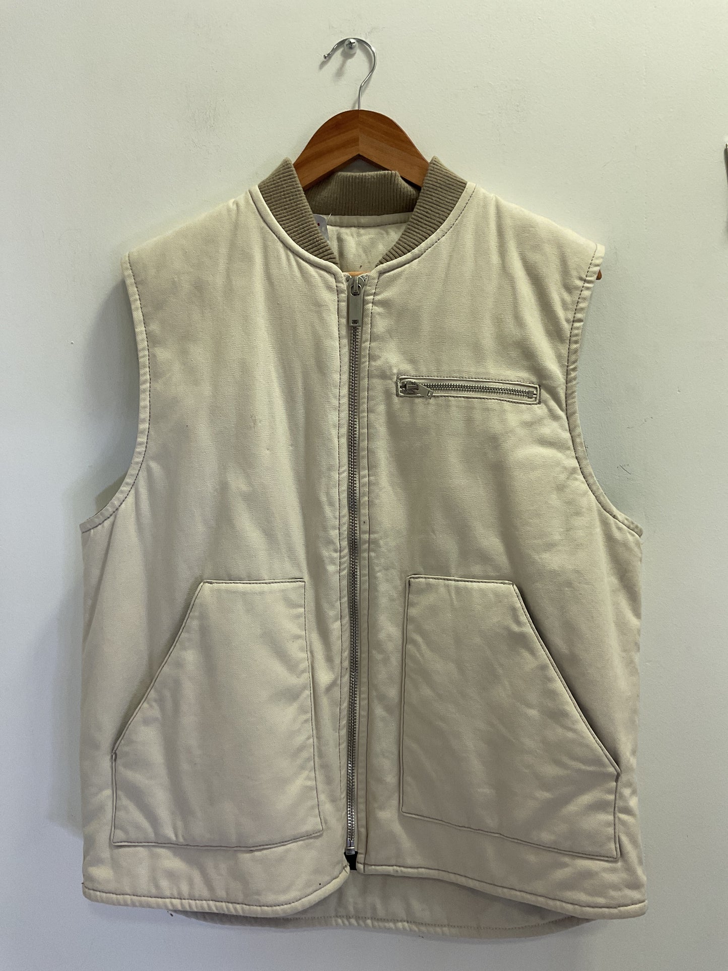 VEST ACOLCHADO SIN ETIQUETA