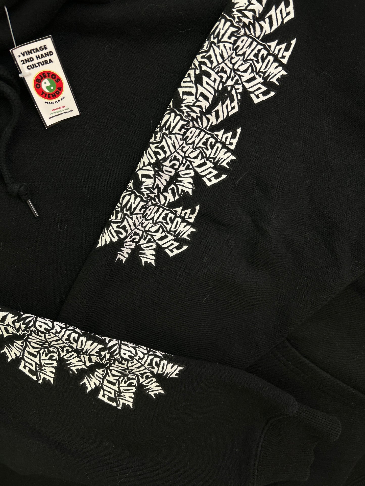 Poleron Fucking Awesome