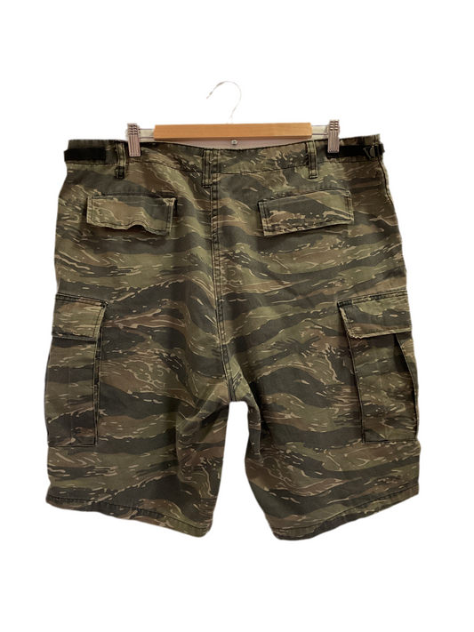 SHORT CAMO ROTHCO CON AJUSTADOR DE CINTURA