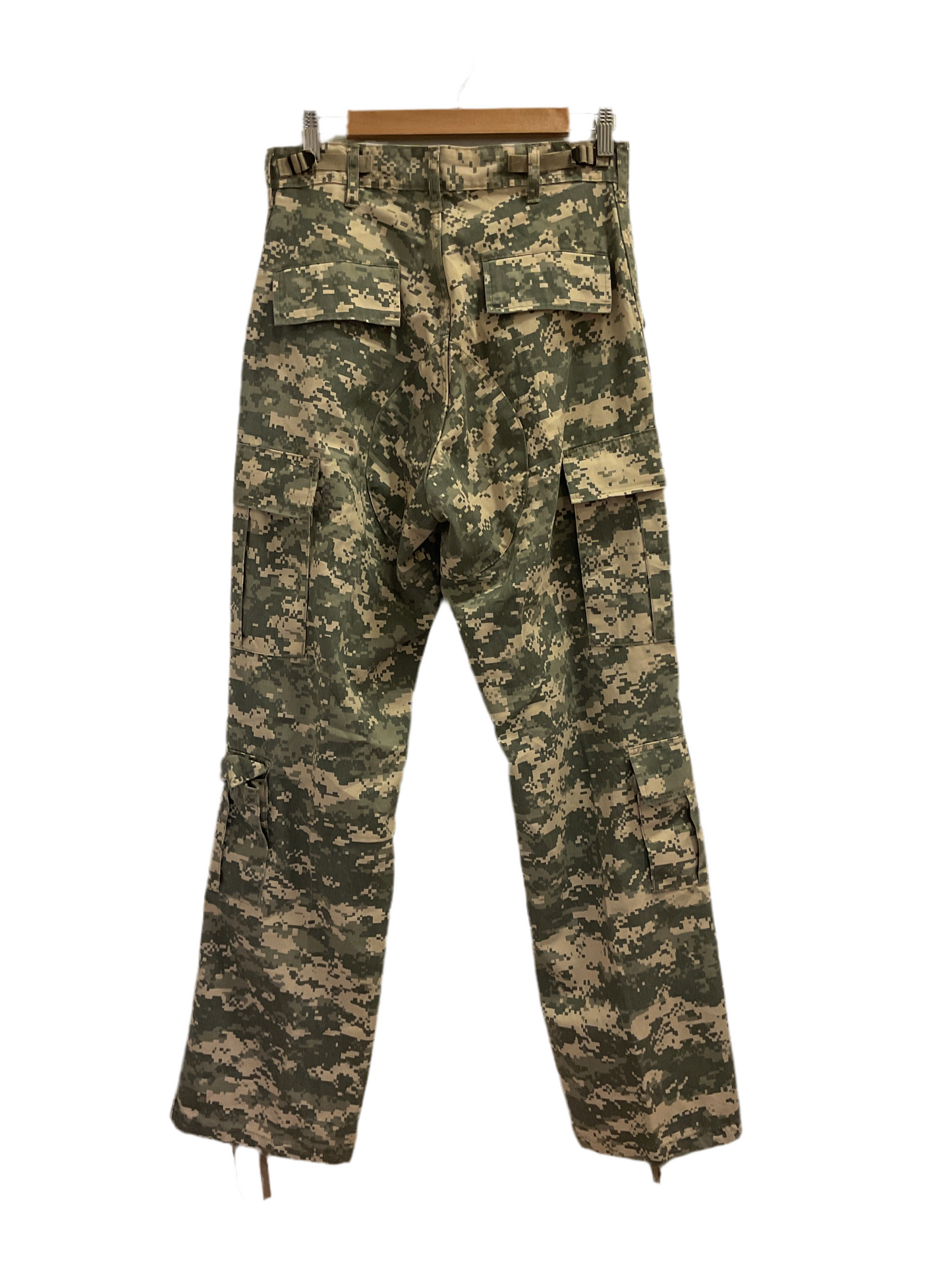 PANTALÓN CARGO ROTHCO B.D.U. PIXEL CAMO CON AJUSTADOR DE CINTURA
