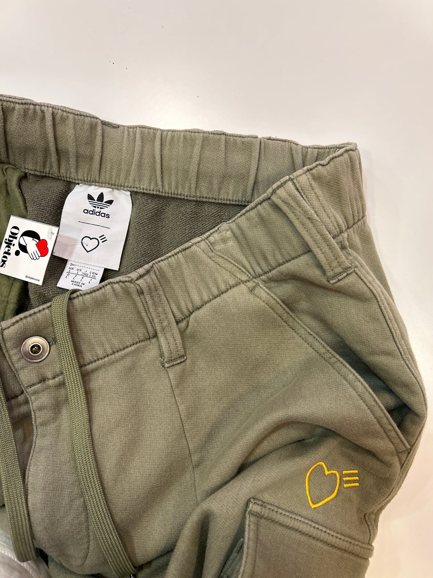 PANTALÓN ADIDAS HUMAN MADE