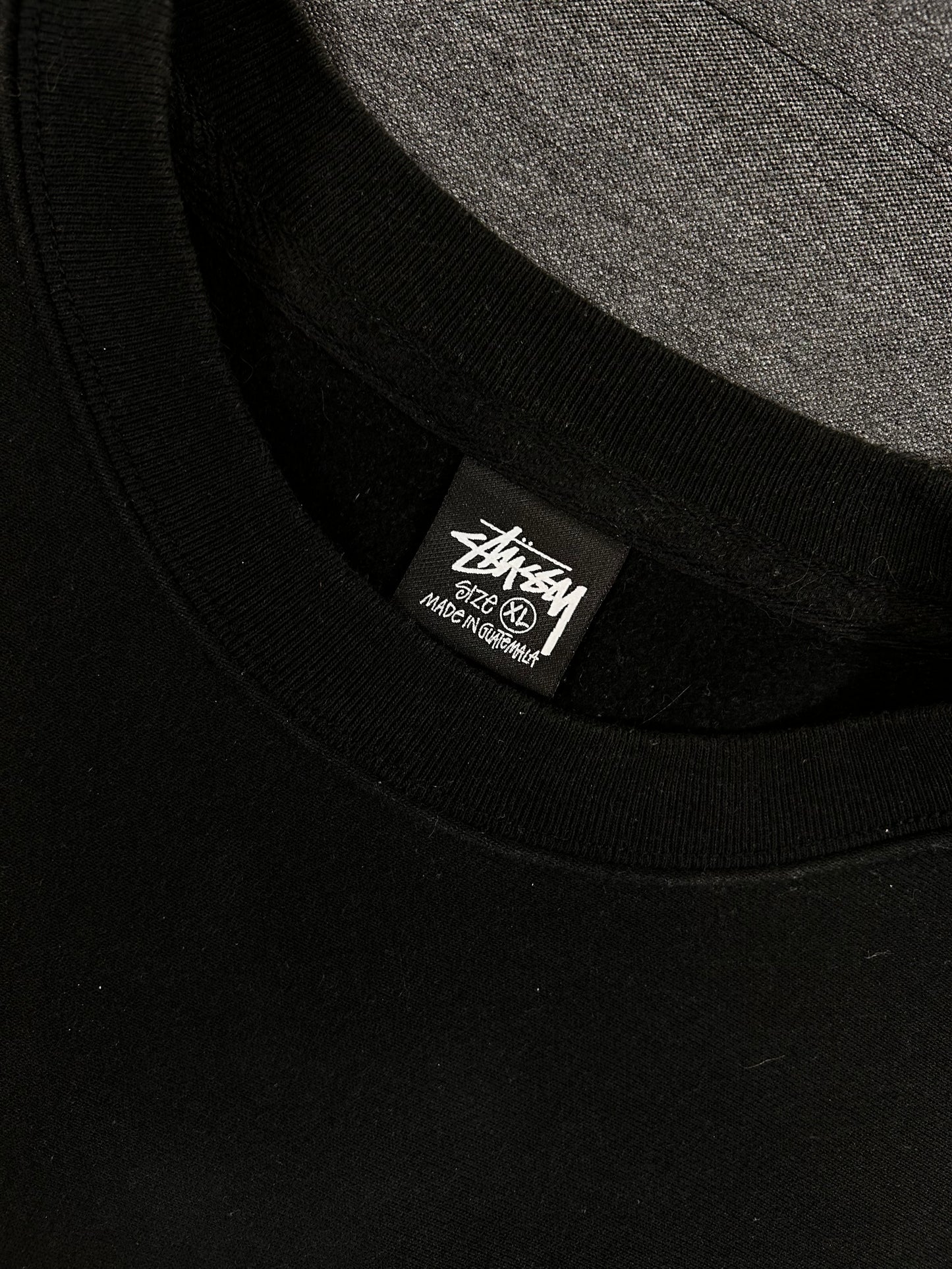 Crewneck Stussy script