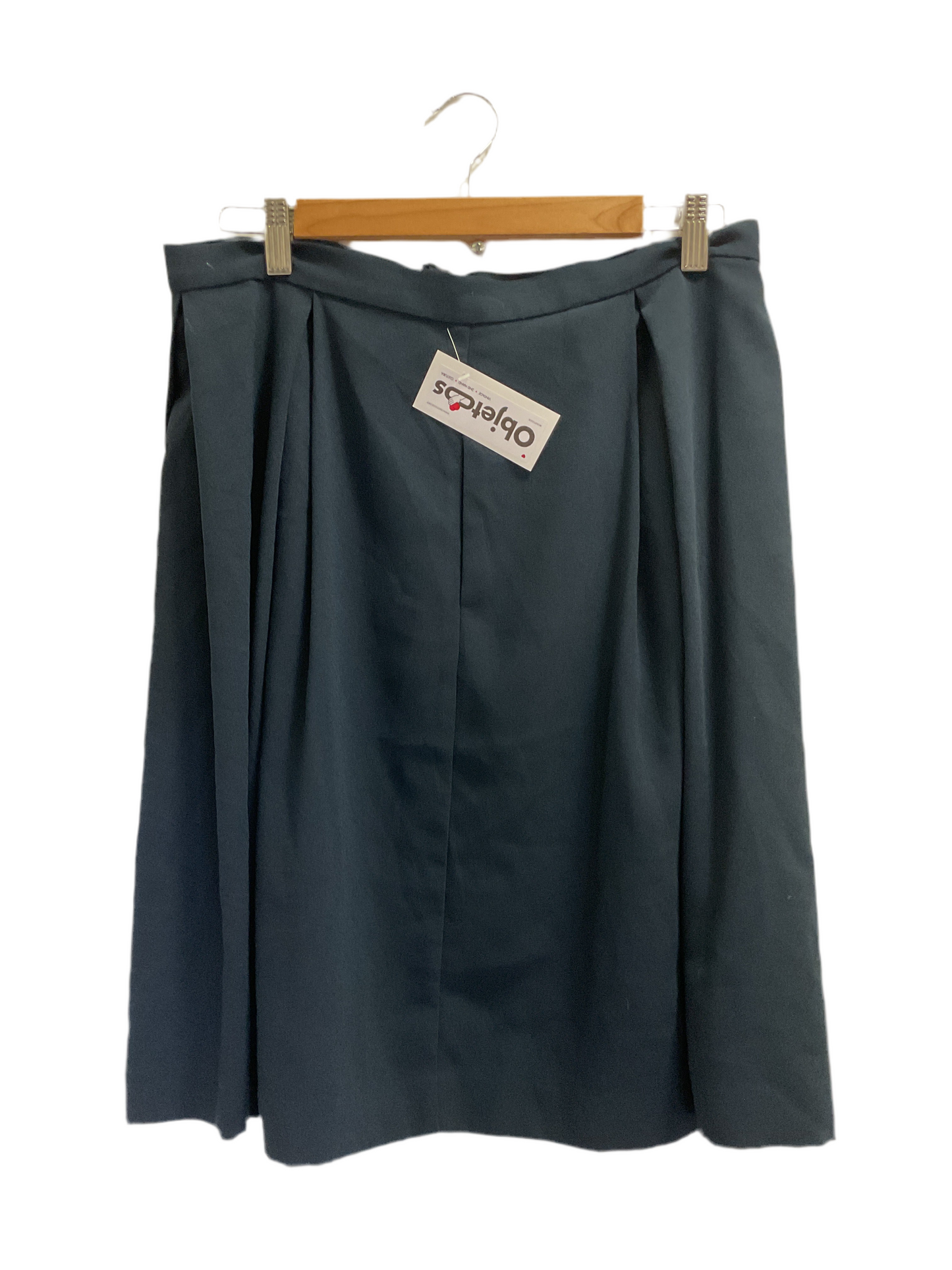 FALDA BROOKS BROTHERS