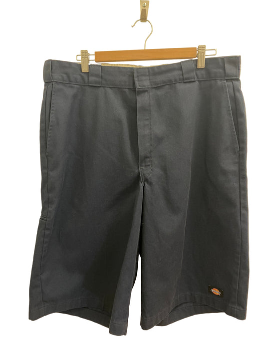 SHORT DICKIES LOOSE FIT