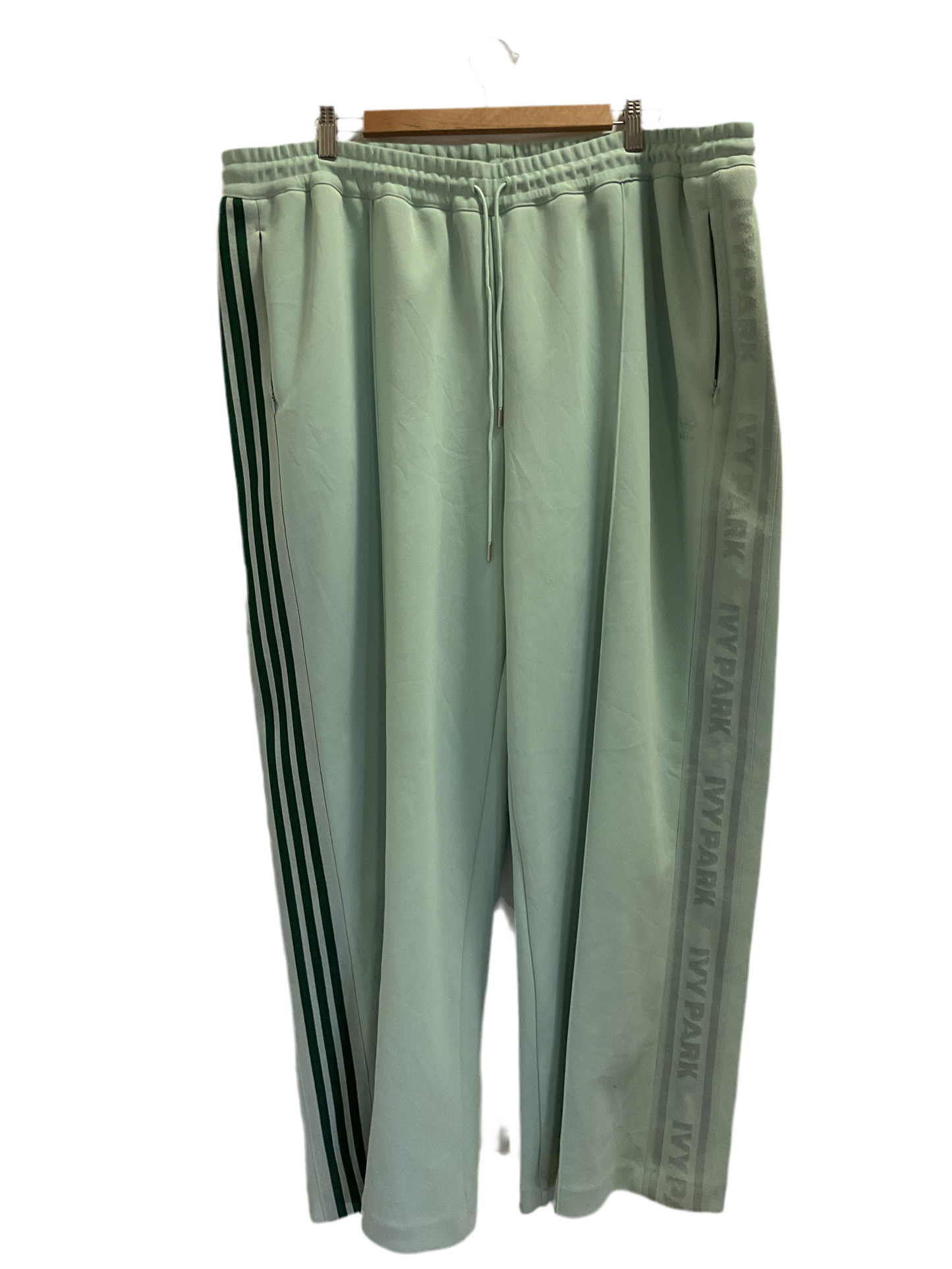 PANTALÓN ADIDAS IVY PARK NUEVO CON ETIQUETA