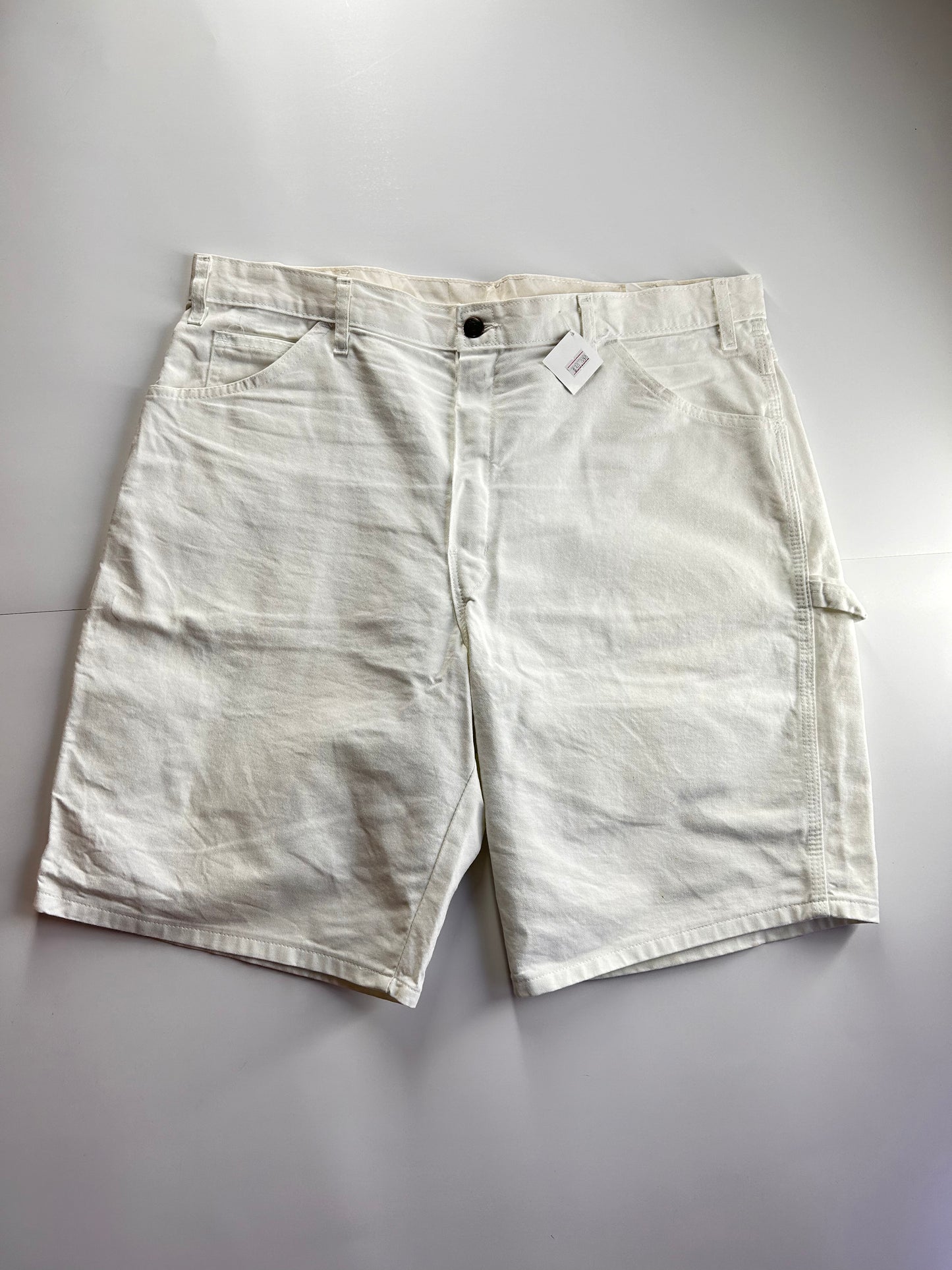 SHORT DICKIES